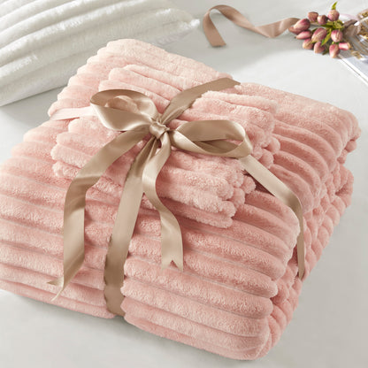 Fluffy Ribbed Plush Comforter Set