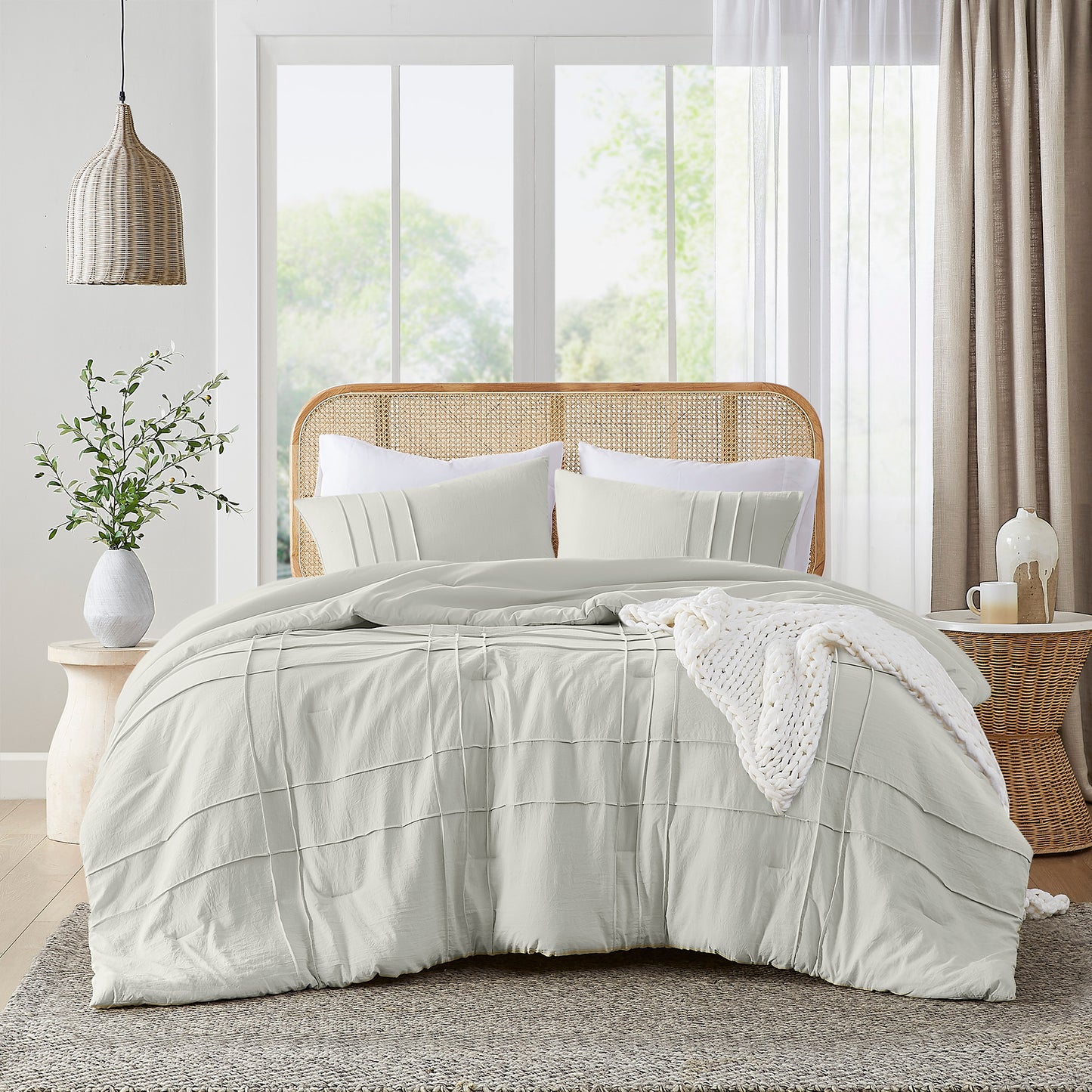 Soft Washed Pleated Comforter Set