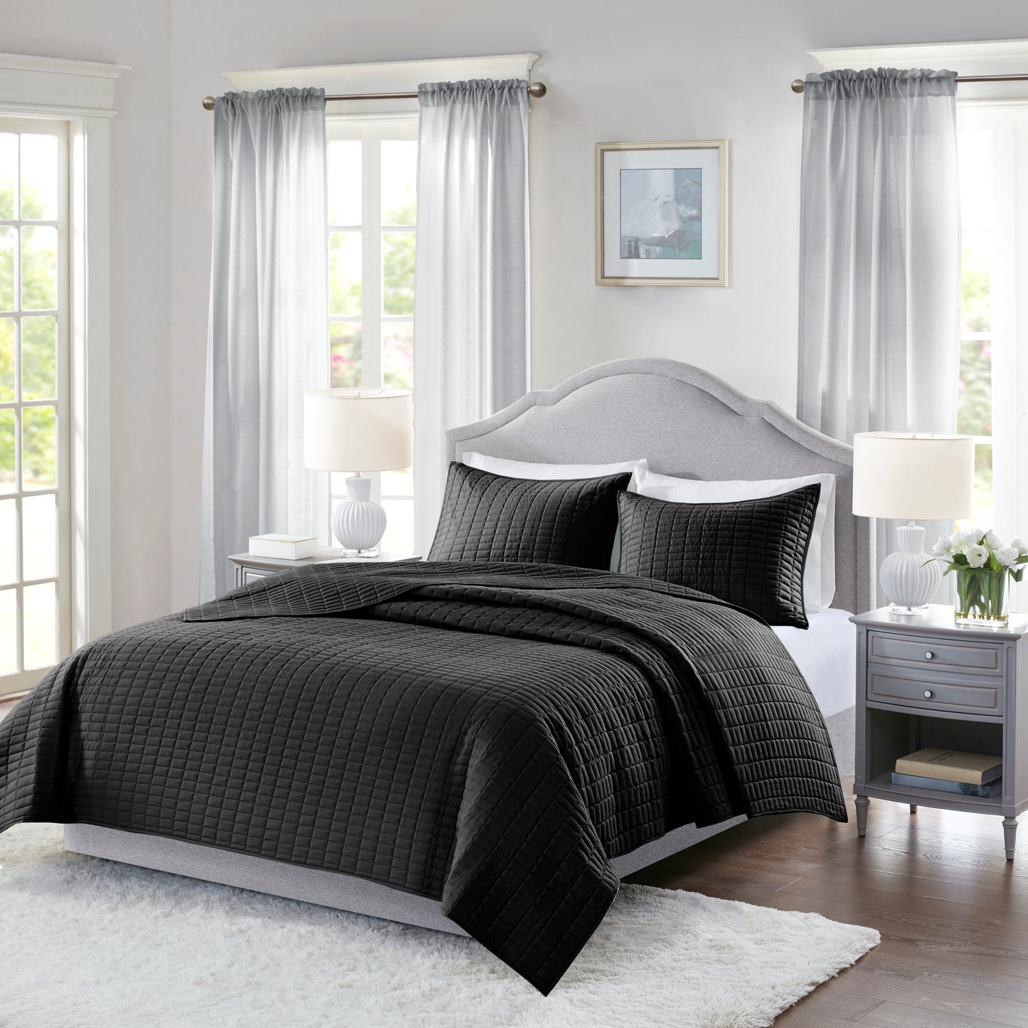 Kienna  Lightweight Black Reversible Summer Comforter Set