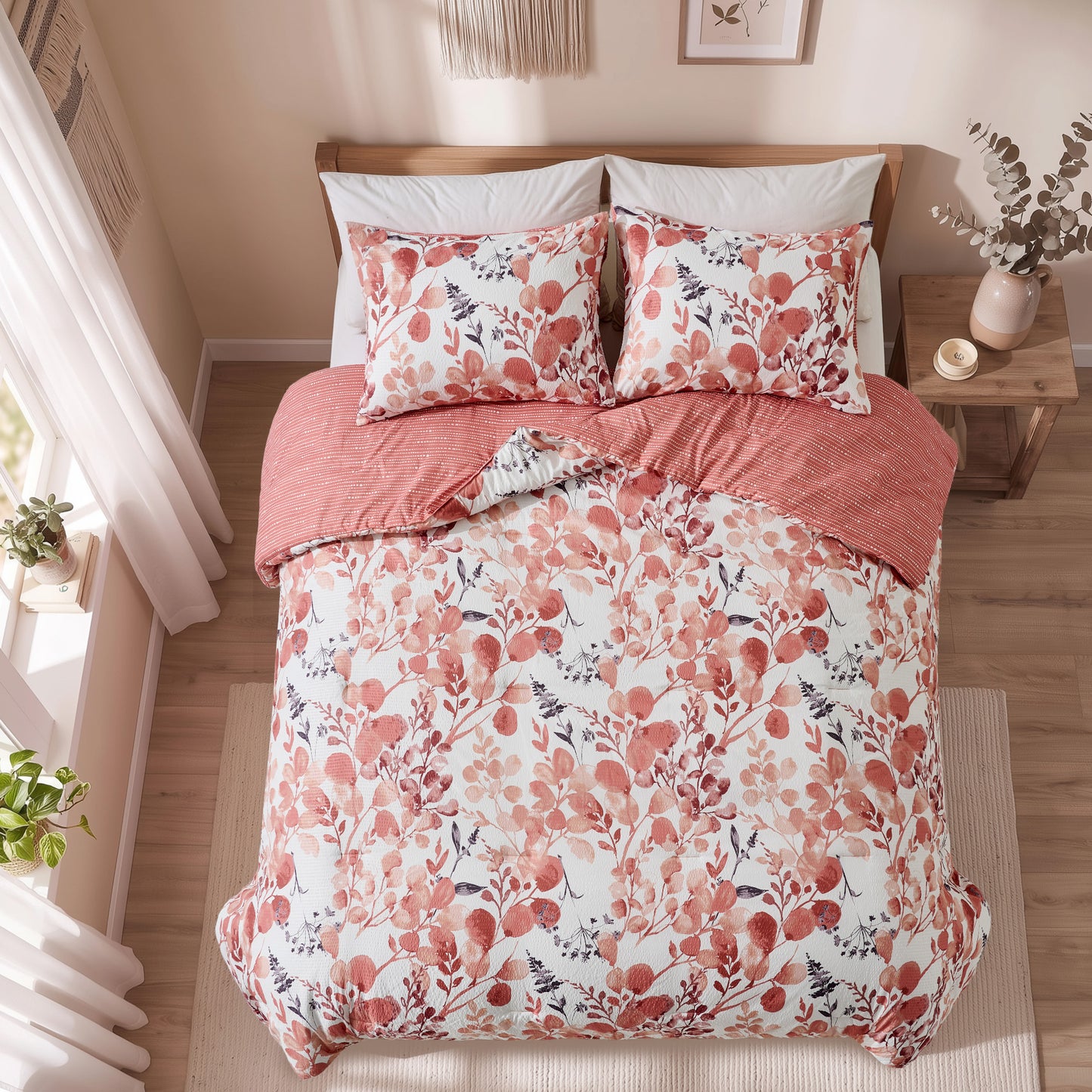 Gabrielle Reversible Floral Comforter Set