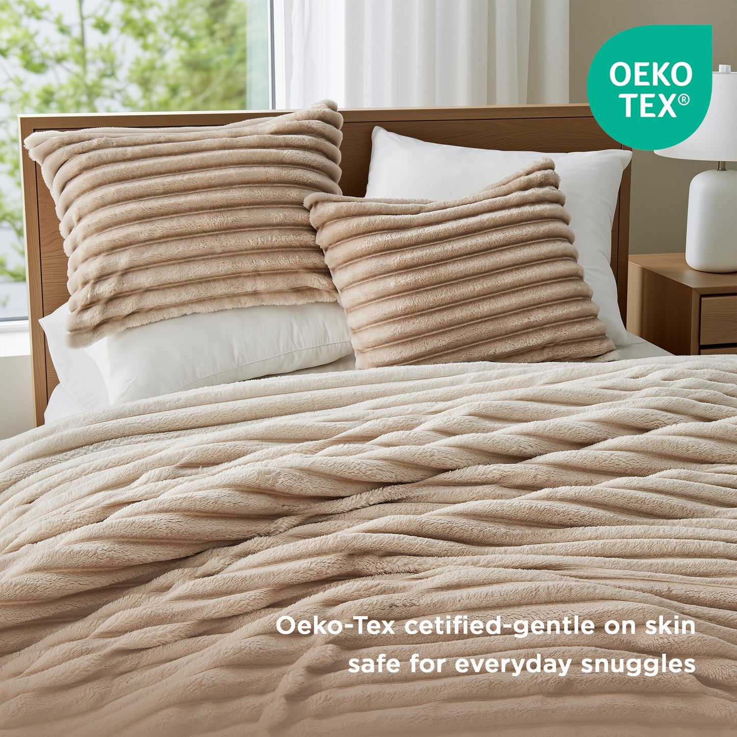 Fluffy Ribbed Plush Comforter Set, Cuddly Bedding Set with Comforter and Shams