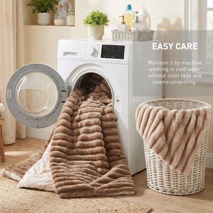 Fluffy Ribbed Plush Comforter Set, Cuddly Bedding Set with Comforter and Shams