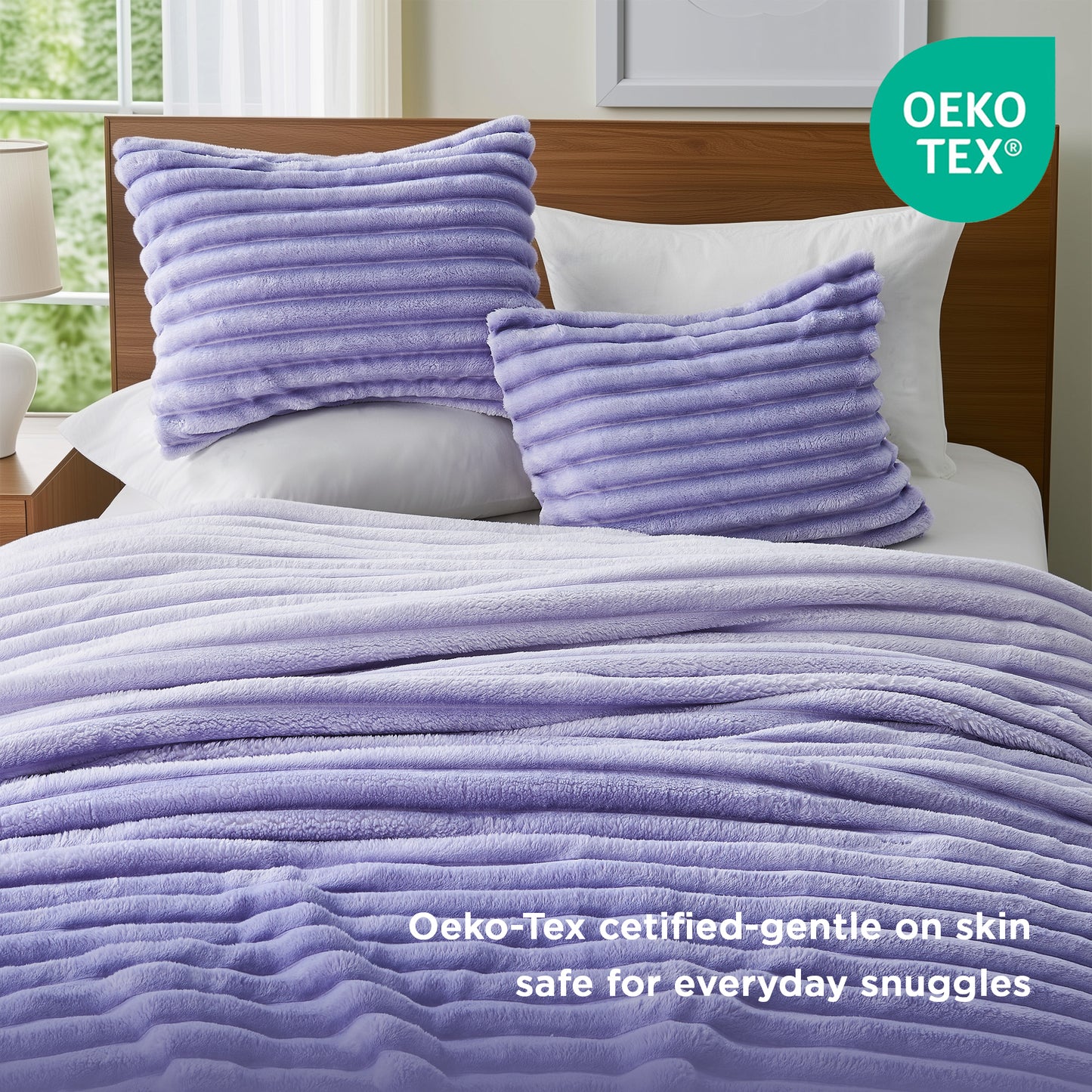 Fluffy Ribbed Plush Comforter Set, Cuddly Bedding Set with Comforter and Shams