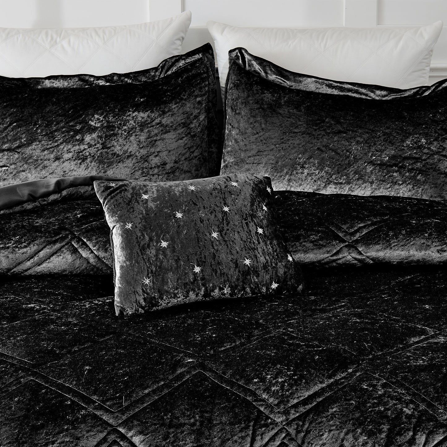 Velvet Bedding Comforter Set