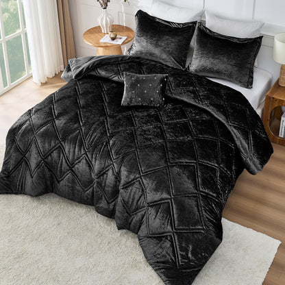 Velvet Bedding Comforter Set