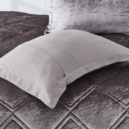 Velvet Bedding Comforter Set