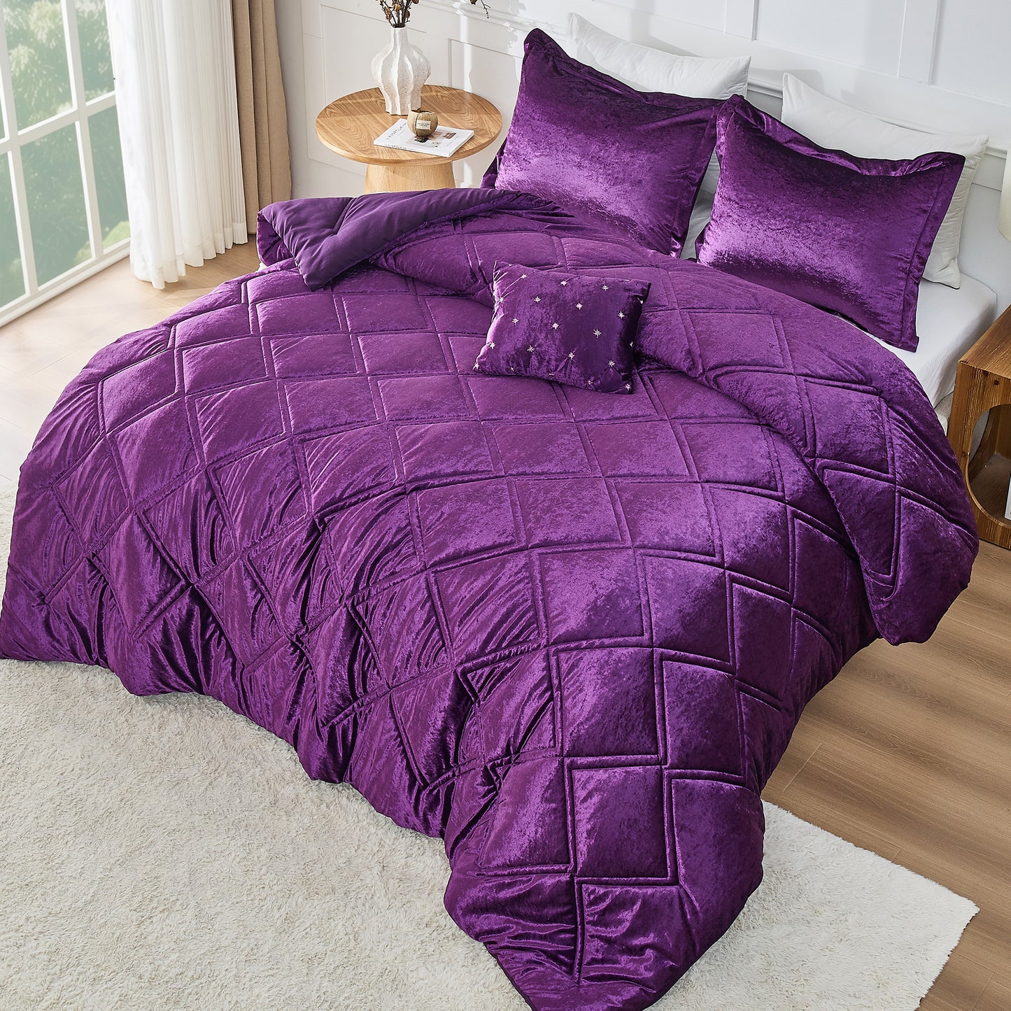 Velvet Bedding Comforter Set
