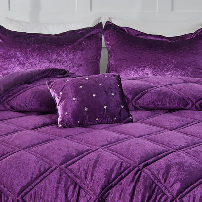 Velvet Bedding Comforter Set
