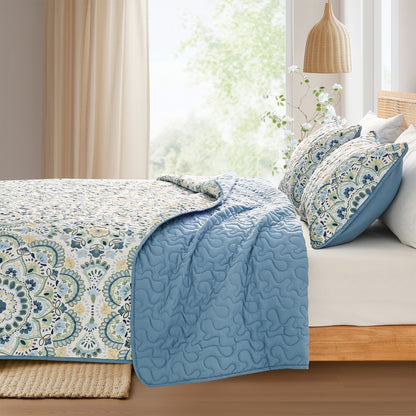 Boho Medallion Reversible Bedspread Quilted Bedding Set