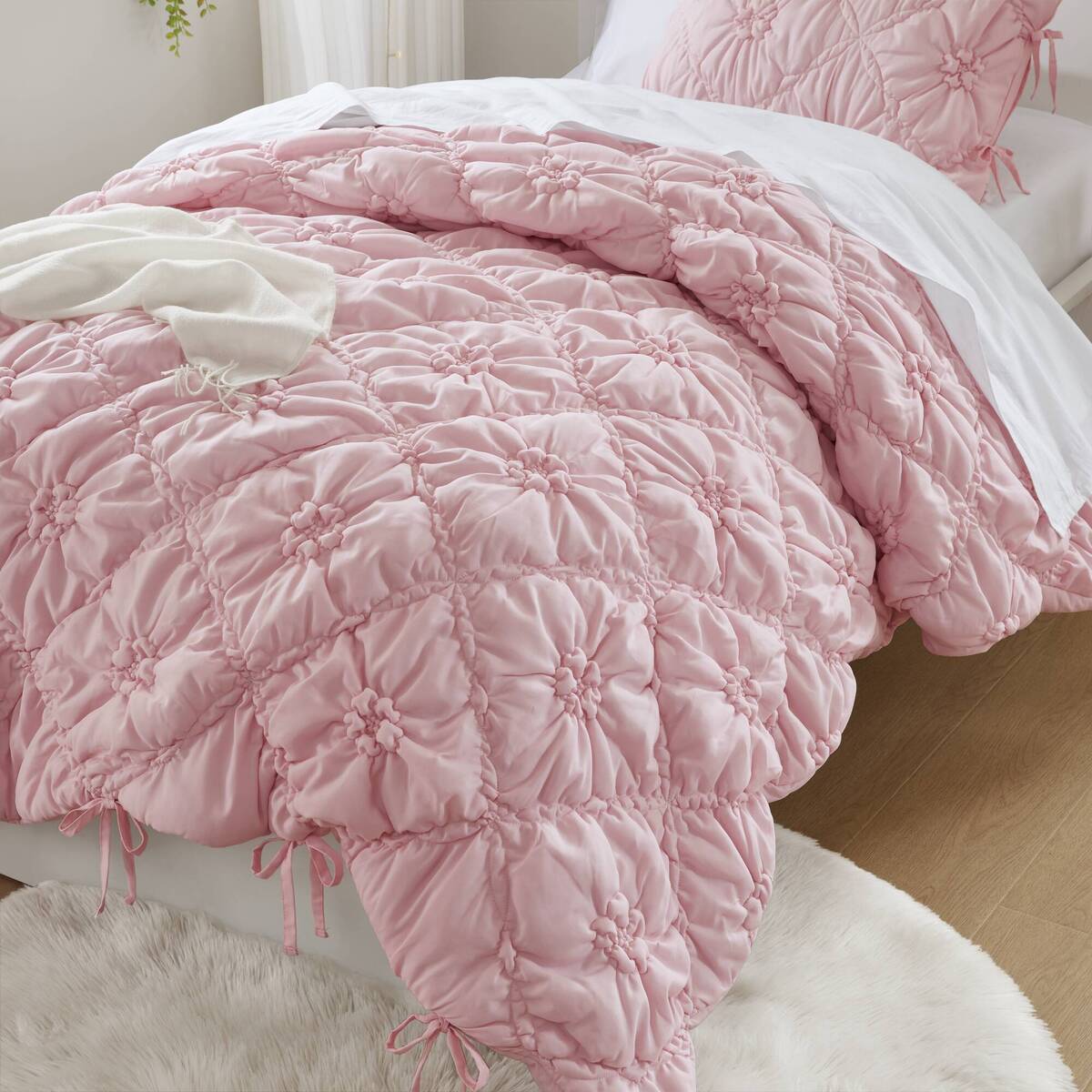 Floral Puffy Bow Tie Bedding Set, Comforter Set with Sham