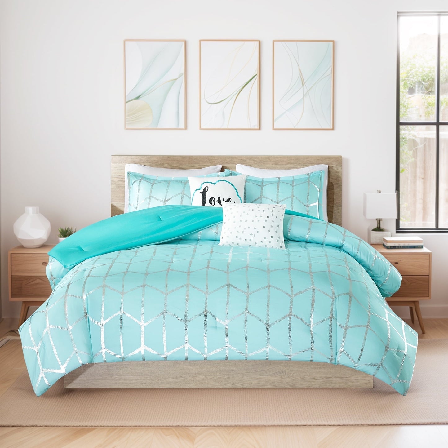 Metallic Printed Comforter Set