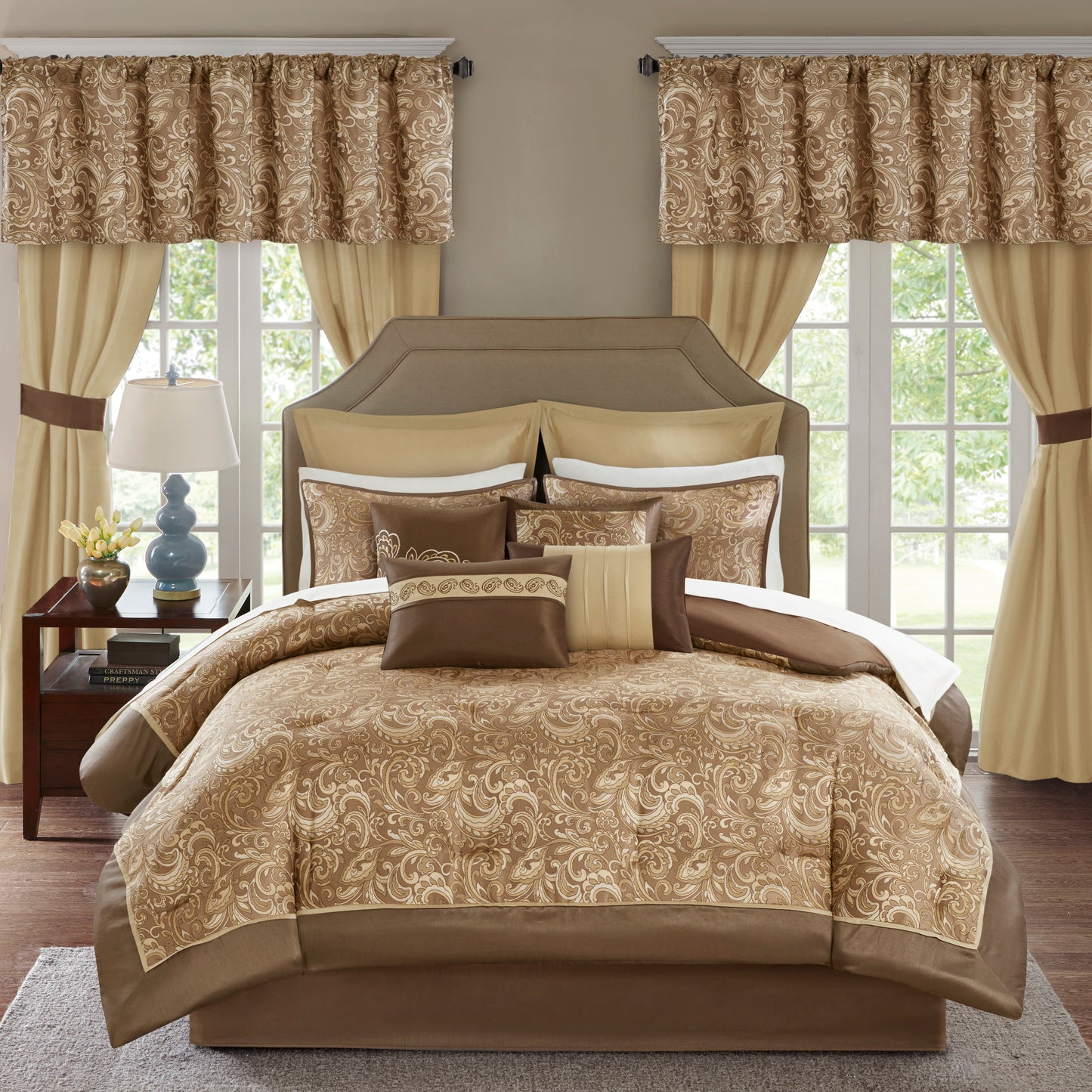 Room in a Bag Jacquard Paisley Pattern Conforter Set with Comforter, Bedskirt, Bed Sheets, Curtains, Pillowcases