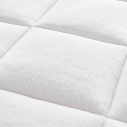 White Quilted Fitted Mattress Pad Cover with Deep Pocket, Waterproof Mattress Protector, Cloud Soft Down Alternative Mattress Cover, Machine Washable