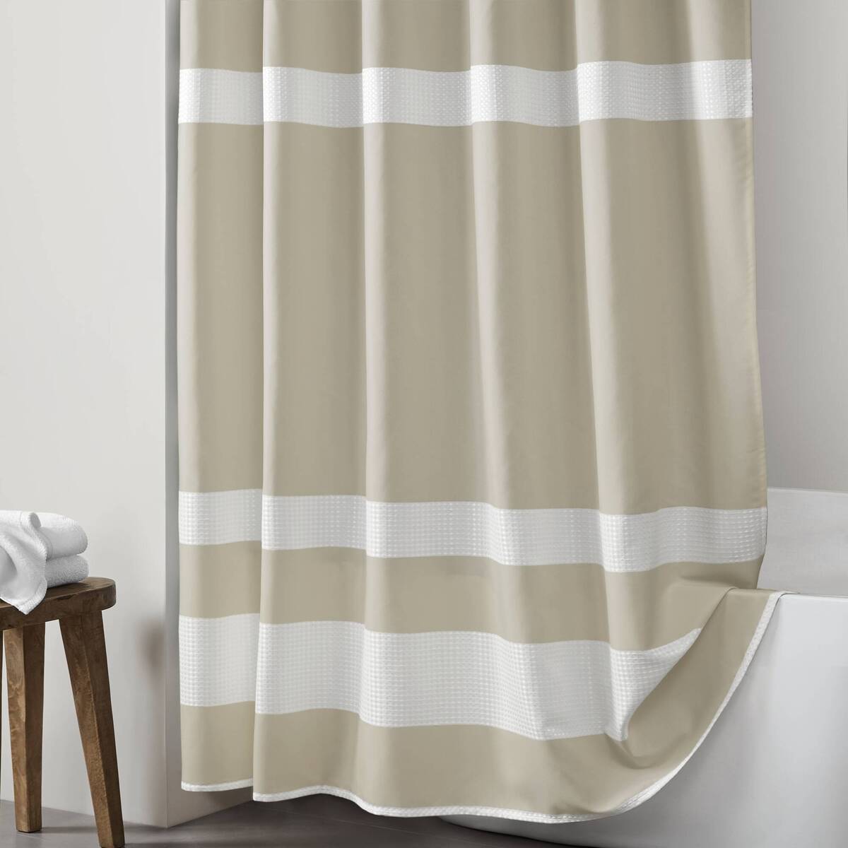 Modern Striped Shower Curtain with 3M Treatment