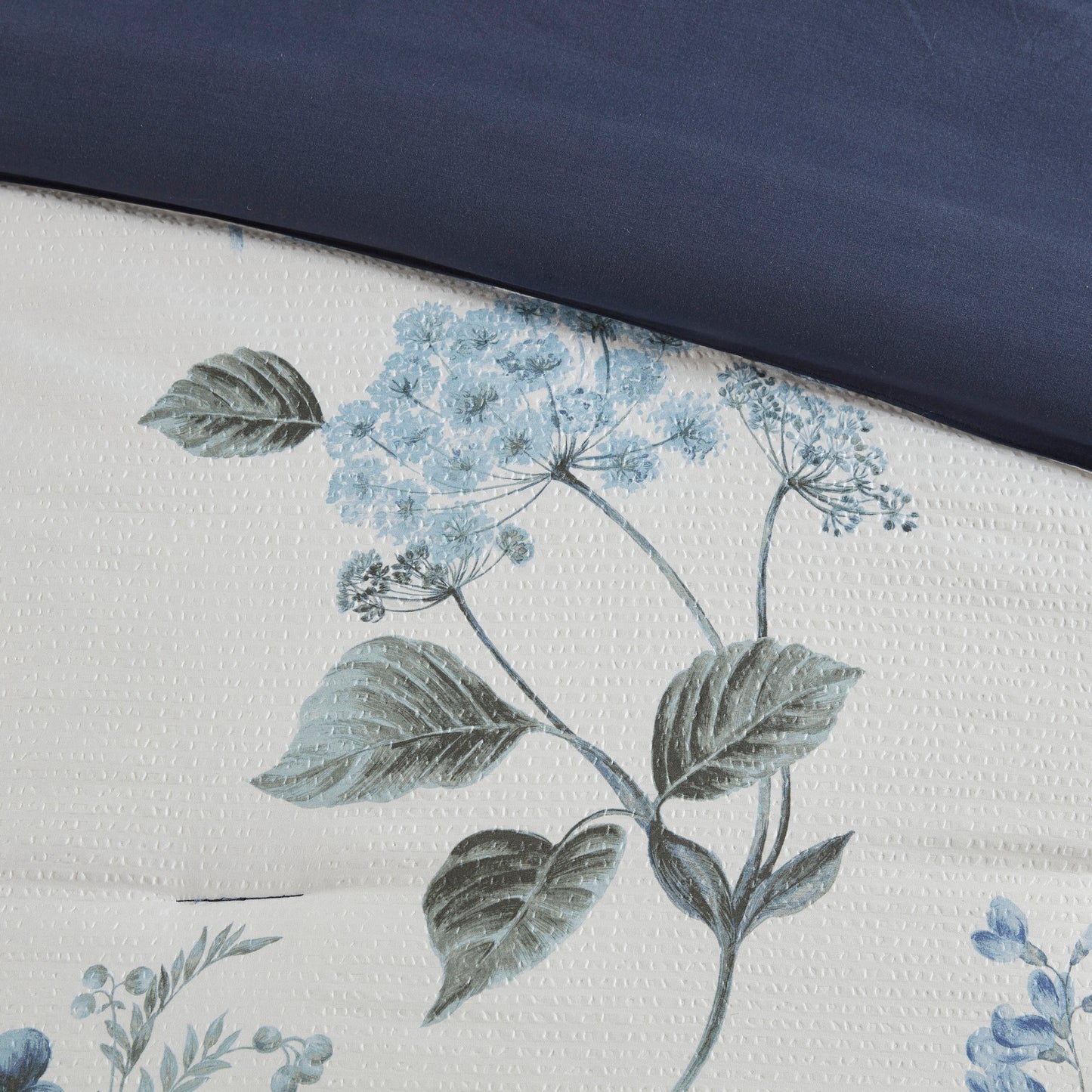 Printed Seersucker Comforter Set with Throw Blanket