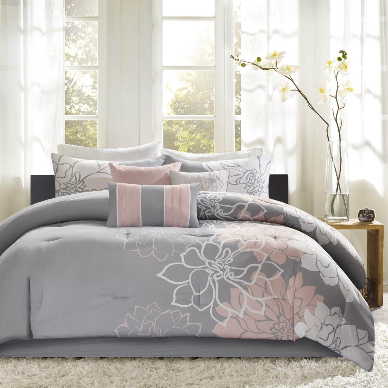 Lola Printed Comforter Set
