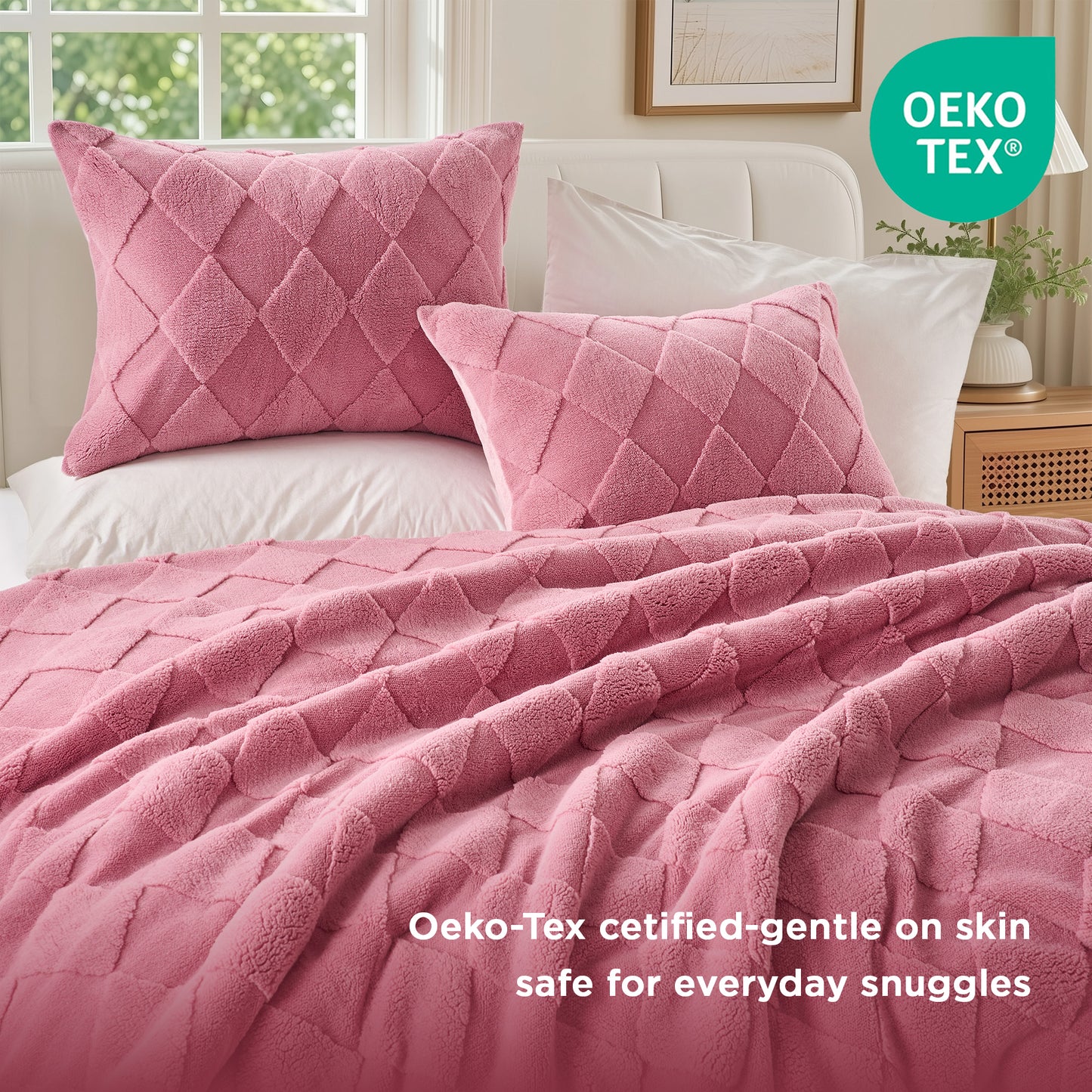 Jacquard Sherpa Diamond Comforter Set, Velvety Solid Reverse Fluffy Fleece Bedding Set with Comforter and Shams