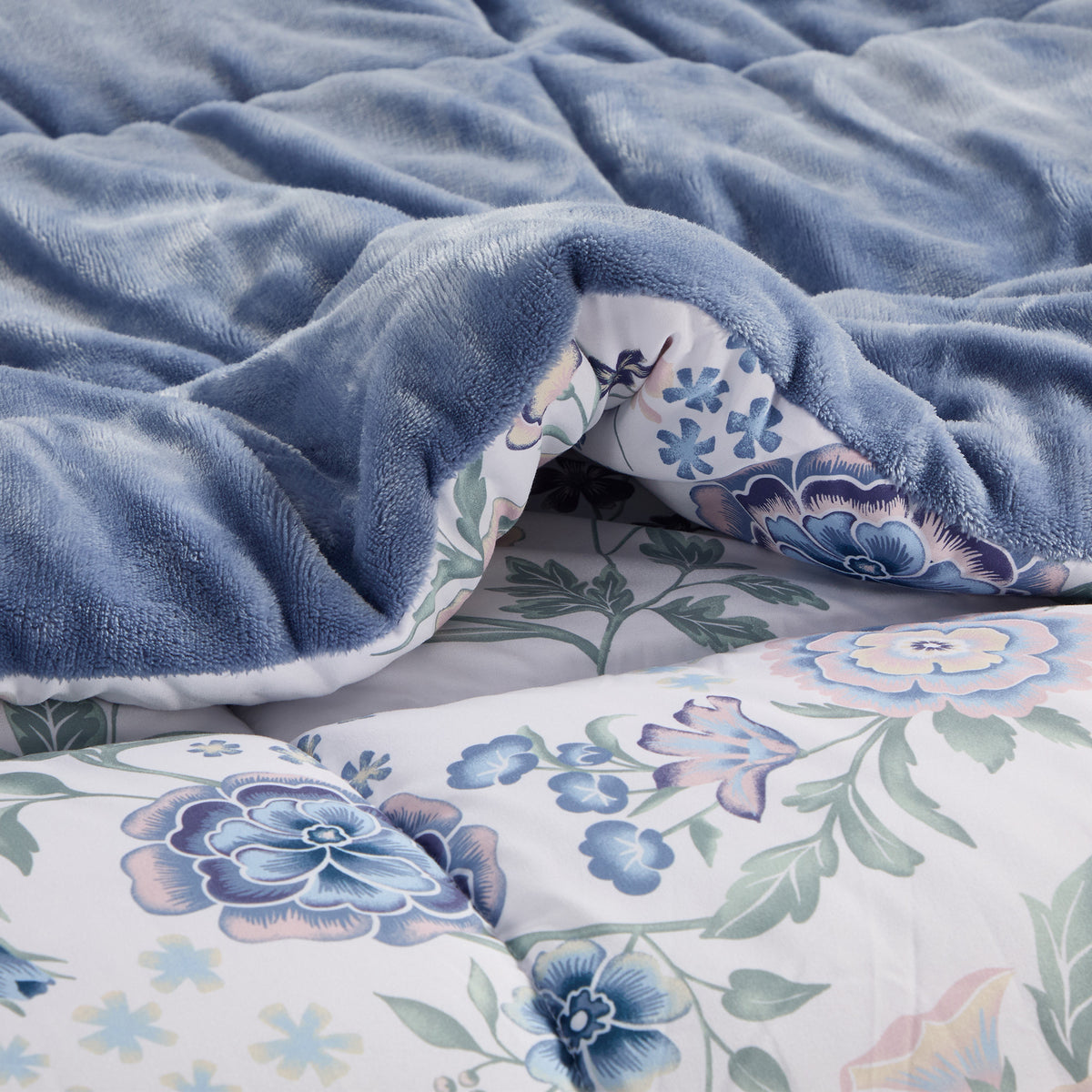Sunniva Floral Multi-Color Comforter Set with Ultra-Soft Plush Reverse