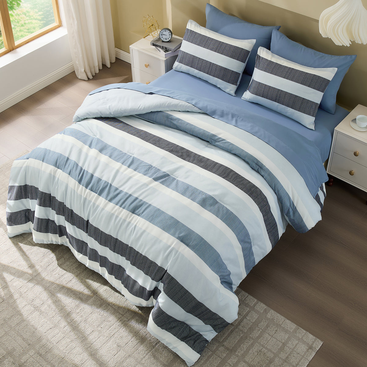 Blais Reversible Striped Comforter Bed Set