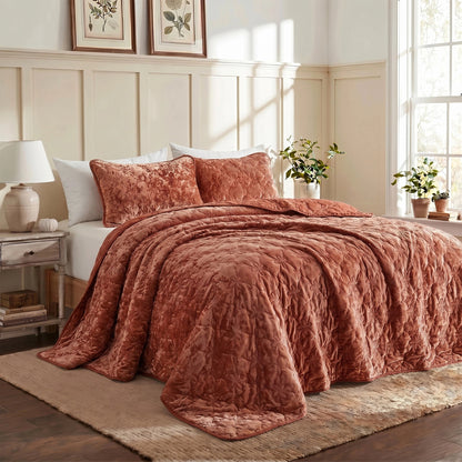 Velvet All-Season Reversible Bedding Quilt Set