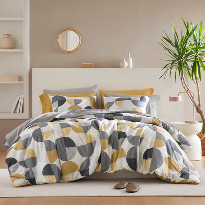 Round Geometric Print Comforter Mini Set