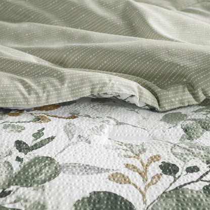 Seersucker Comforter Set with Sheets, Botanical Bed in A Bag