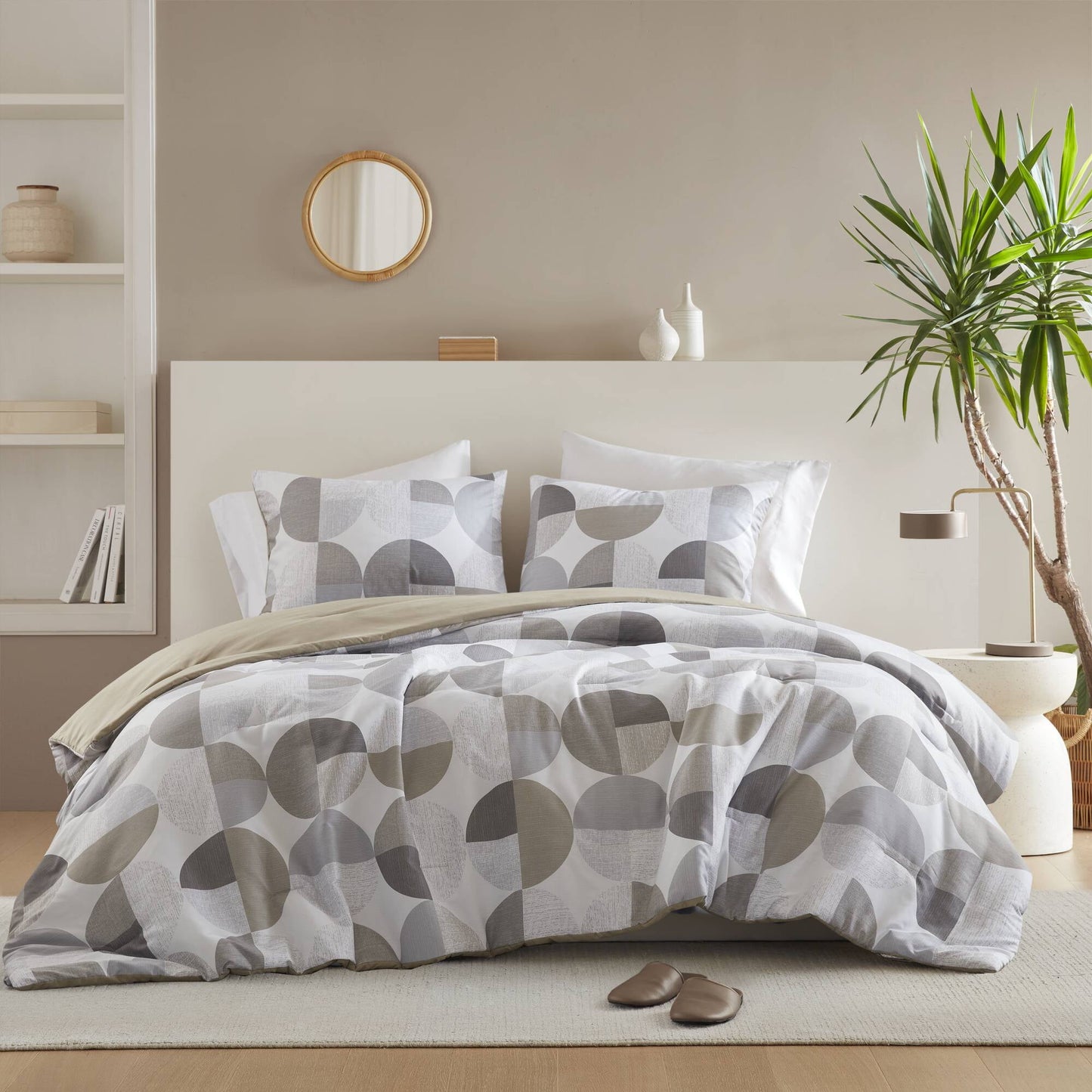 Round Geometric Print Comforter Mini Set