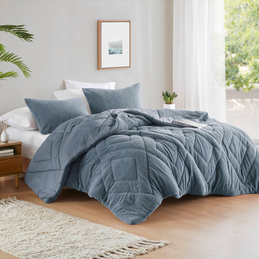 Double Diamond Quilted Teddy Comforter Set