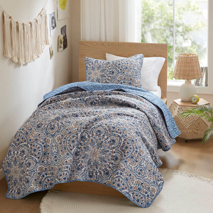 Floral Boho Quilt Set, Reversible Bedding Set