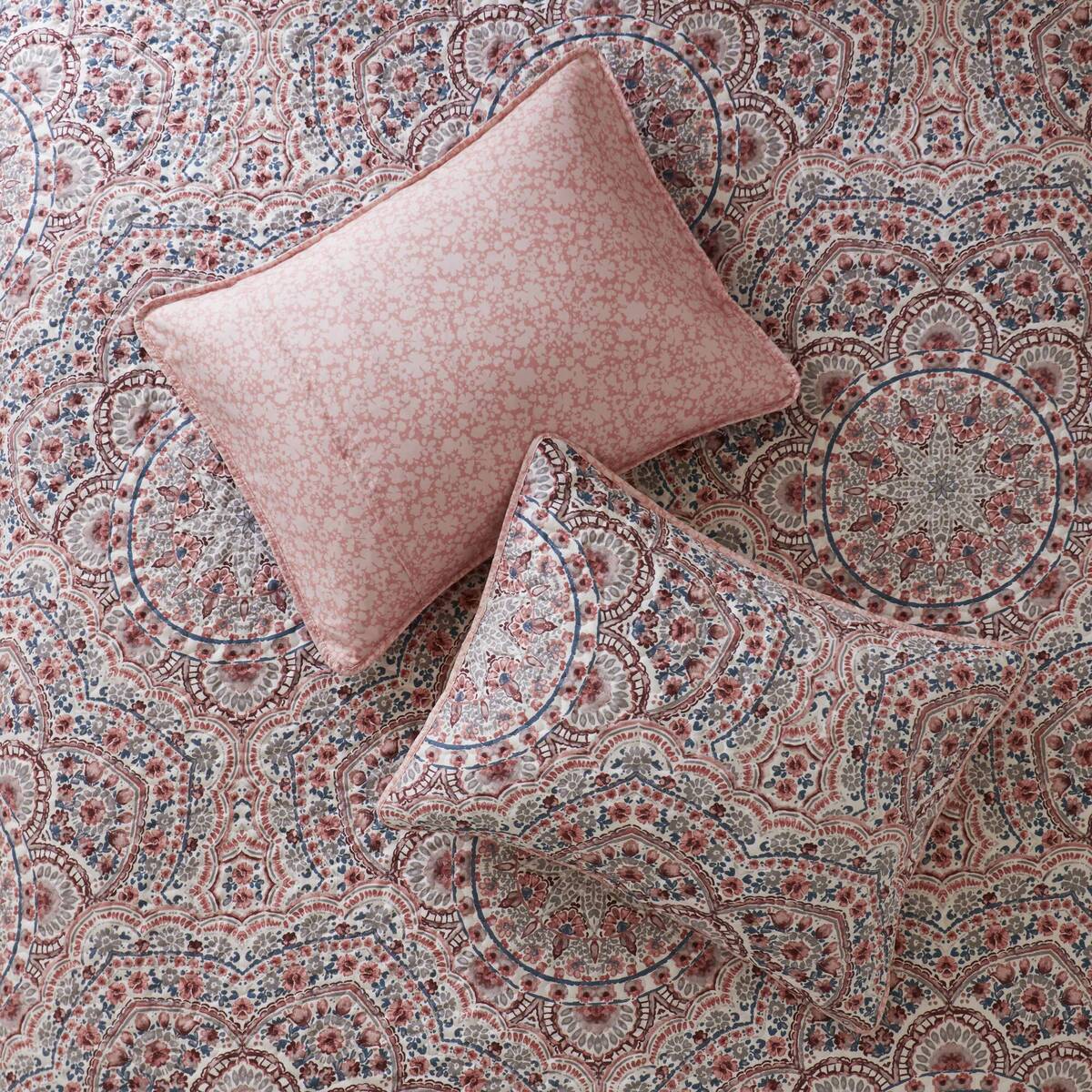 Floral Boho Quilt Set, Reversible Bedding Set