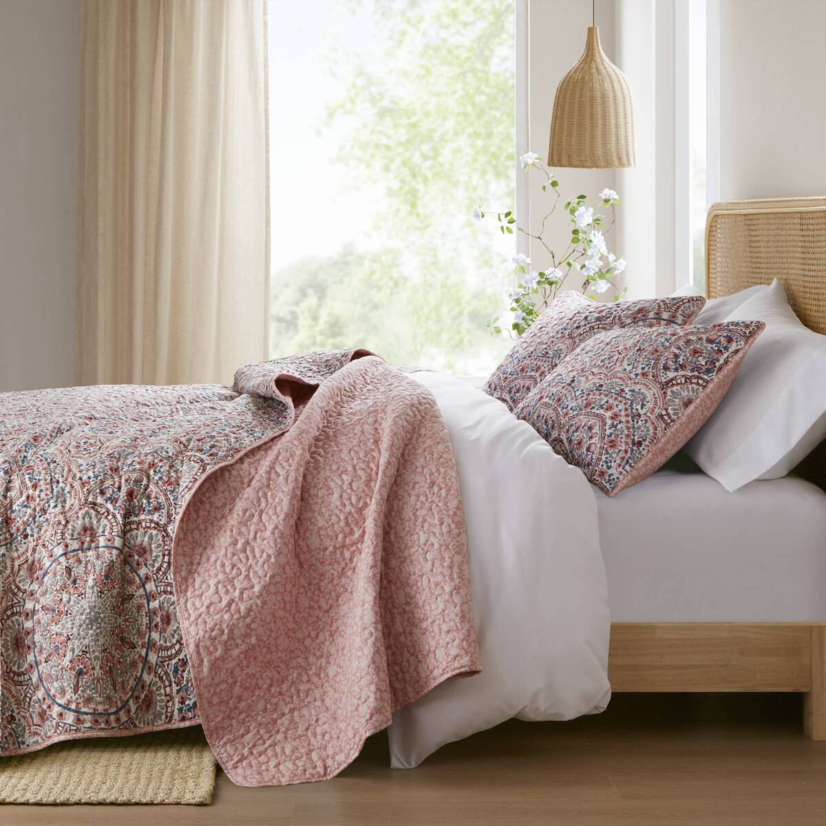 Floral Boho Quilt Set, Reversible Bedding Set