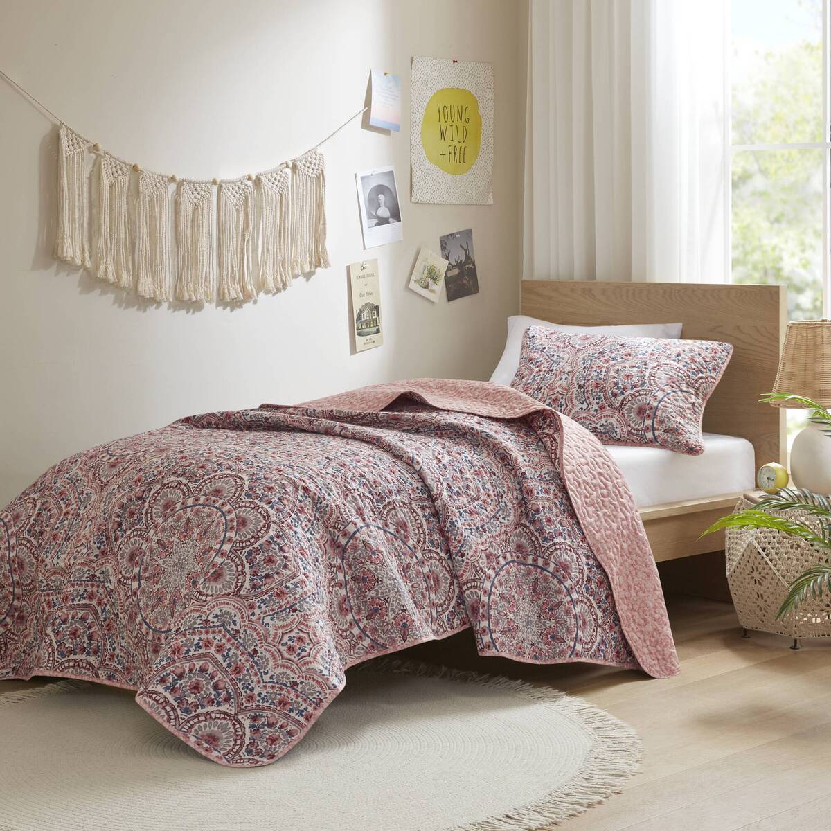 Floral Boho Quilt Set, Reversible Bedding Set