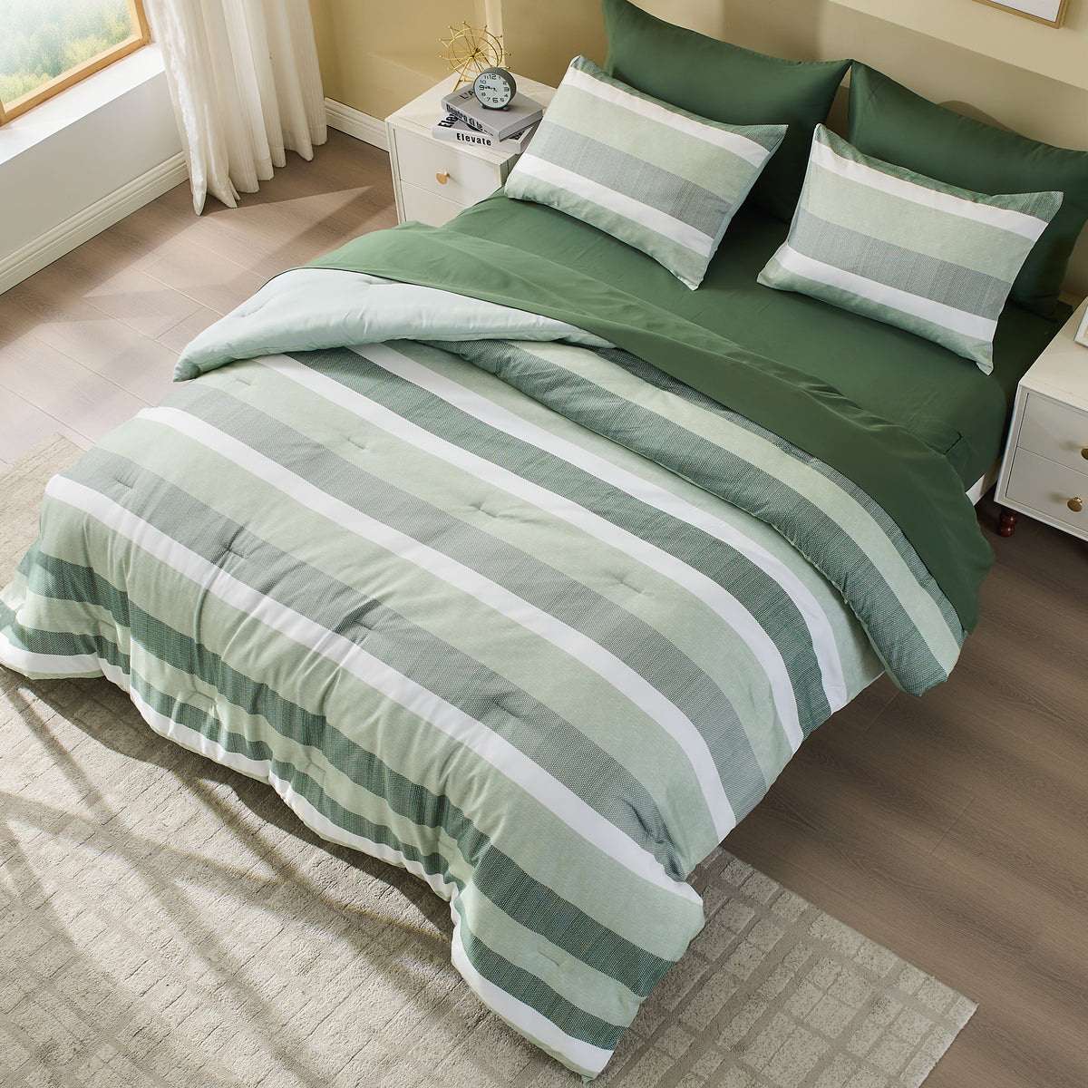 Blais Reversible Striped Comforter Bed Set