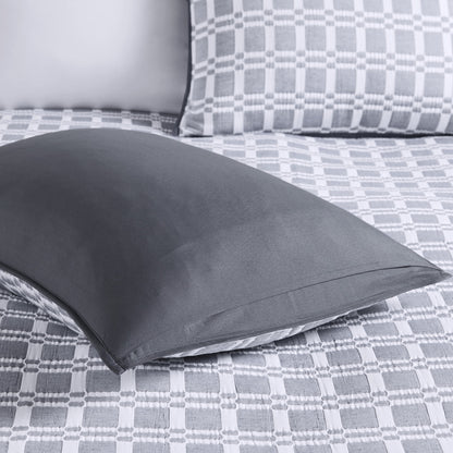 Reversible Quilted Coverlet