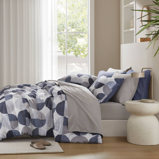 Round Geometric Print Comforter Set, Bed-in-a-Bag Bedding Set
