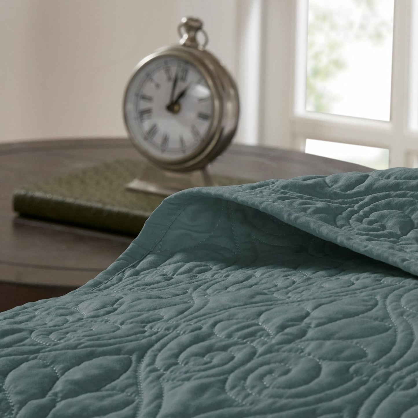 Classic Stitch Bedspread Set Lightweight Reversible Bedding Set