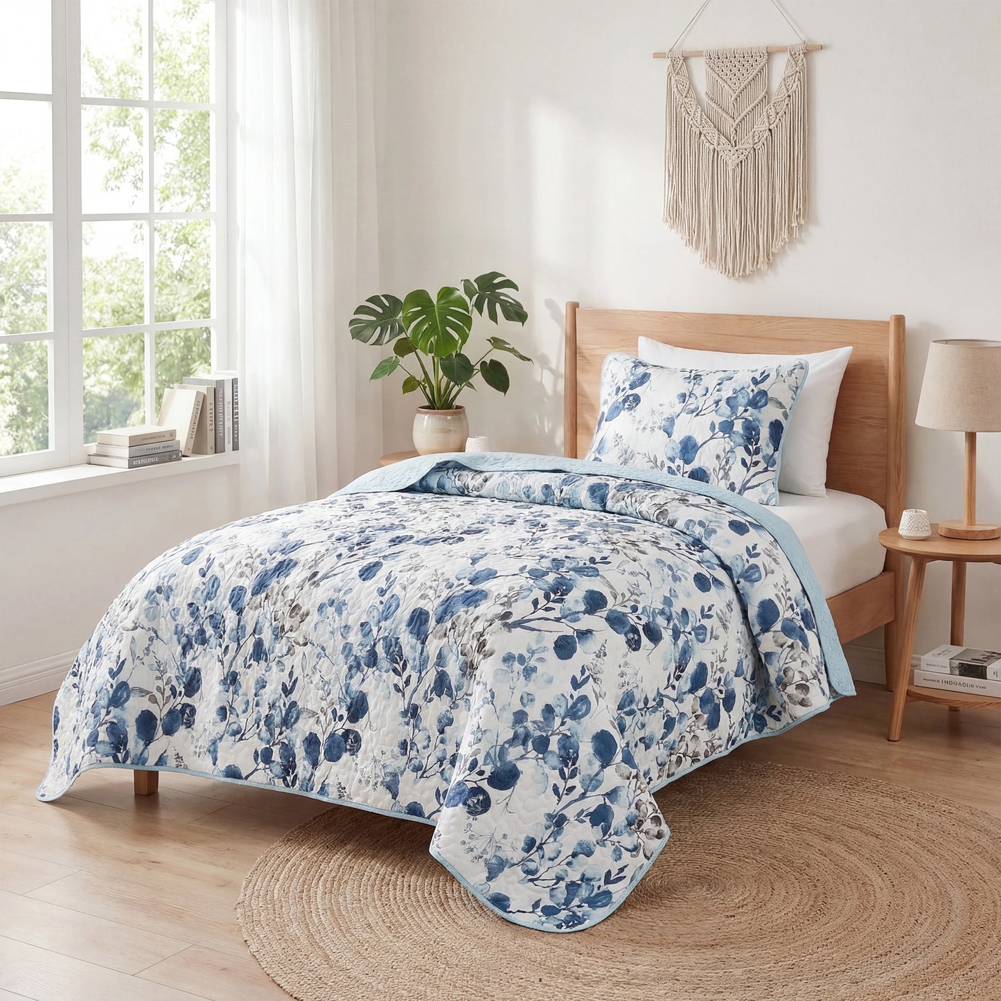 Floral Botanical Garden Style Quilt Bedspread with Sham