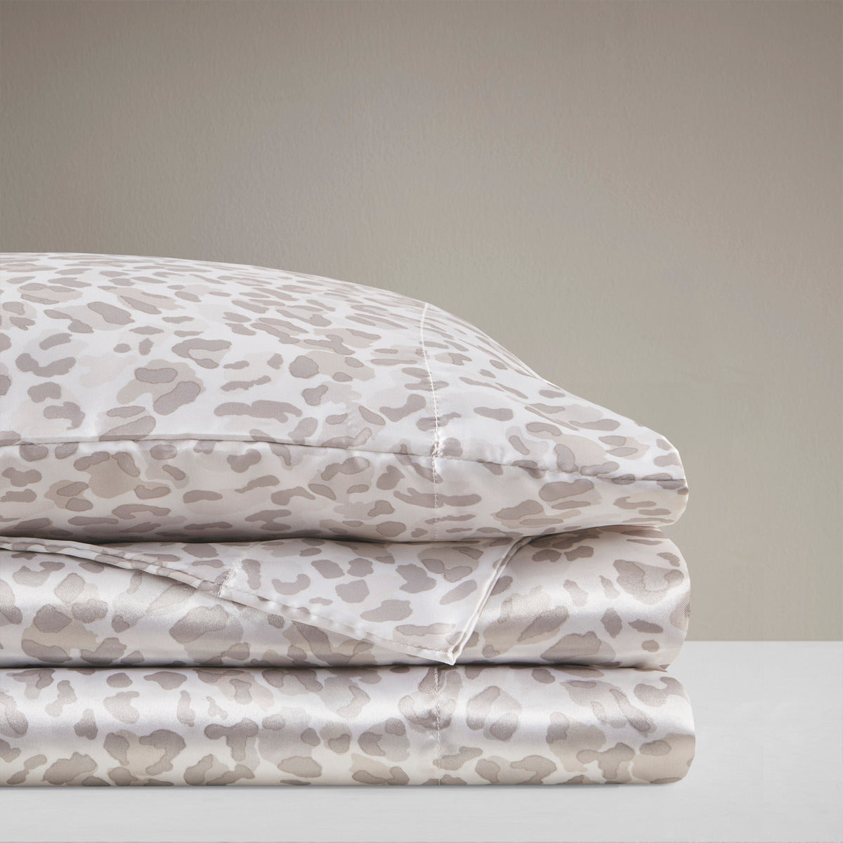 Printed Satin Bed Sheets, 3-Piece Luxury Silky Bedding Sets with Pillowcase