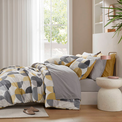Round Geometric Print Comforter Set, Bed-in-a-Bag Bedding Set