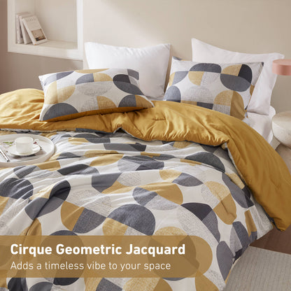 Round Geometric Print Comforter Set, Bed-in-a-Bag Bedding Set