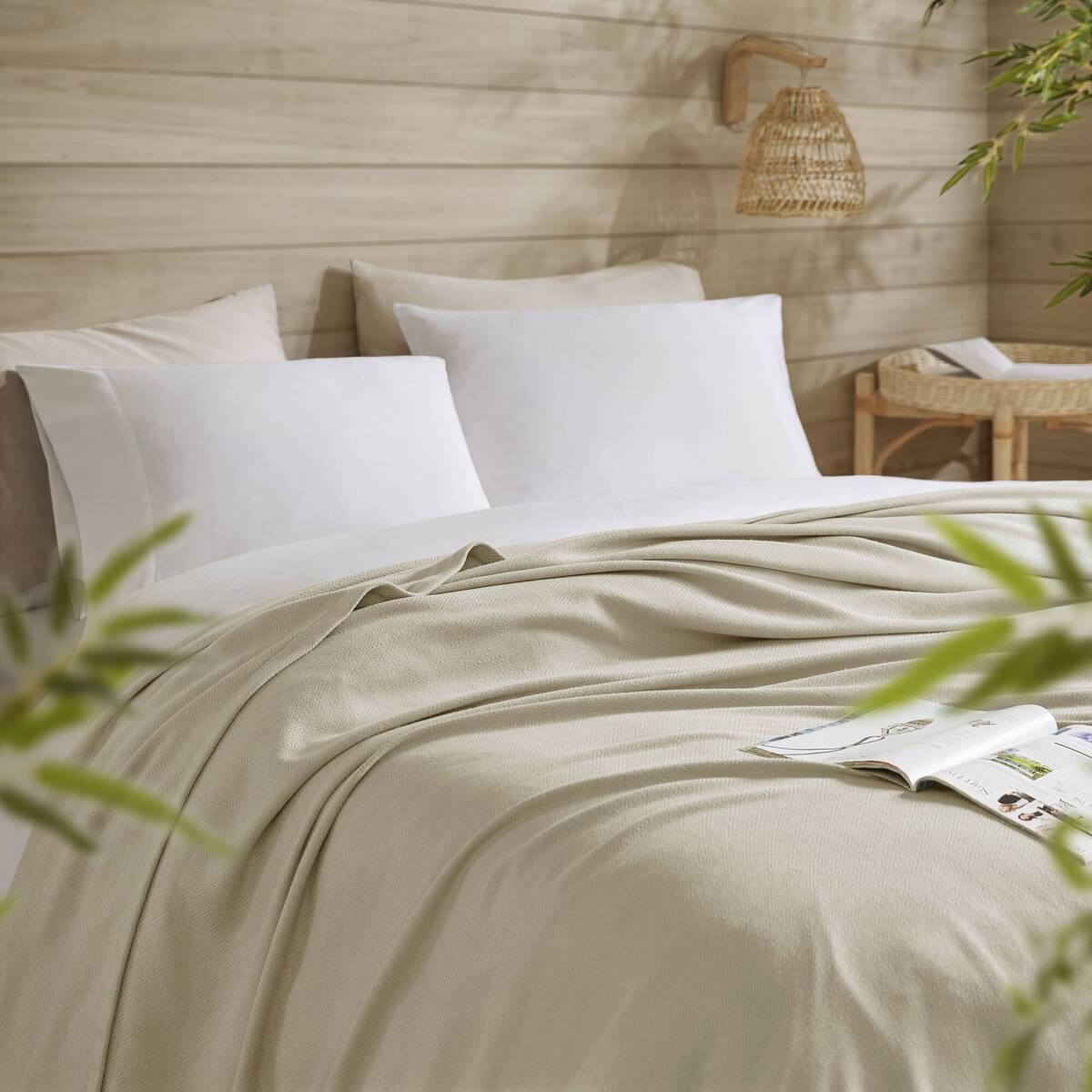 Rayon Diamond Jacquard Weave Cotton Blanket