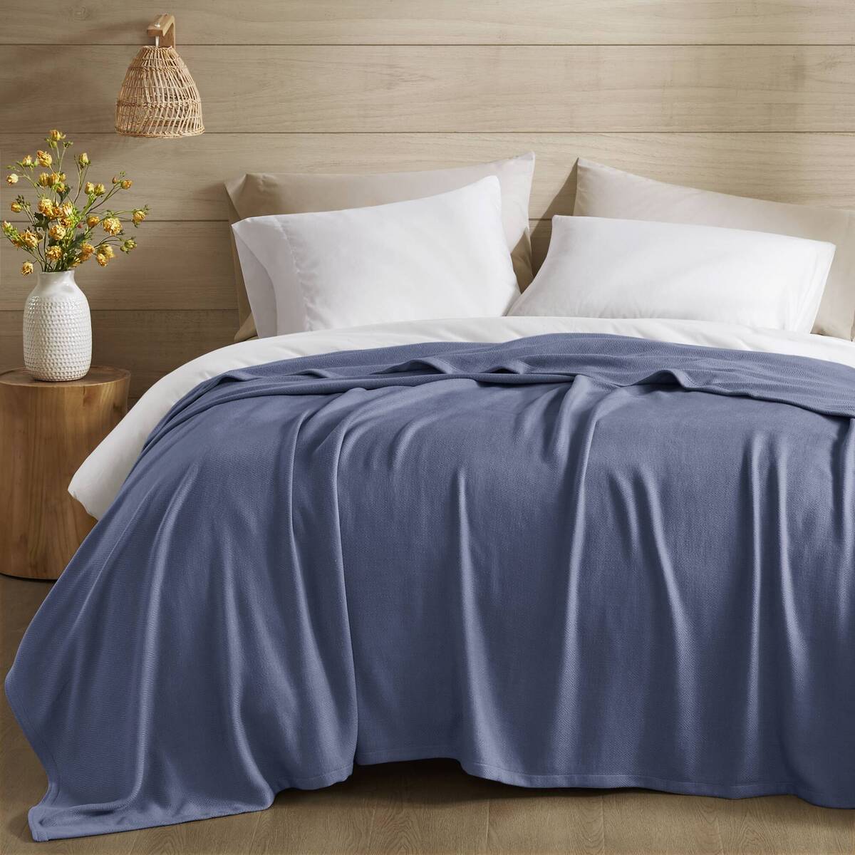 Rayon Diamond Jacquard Weave Cotton Blanket