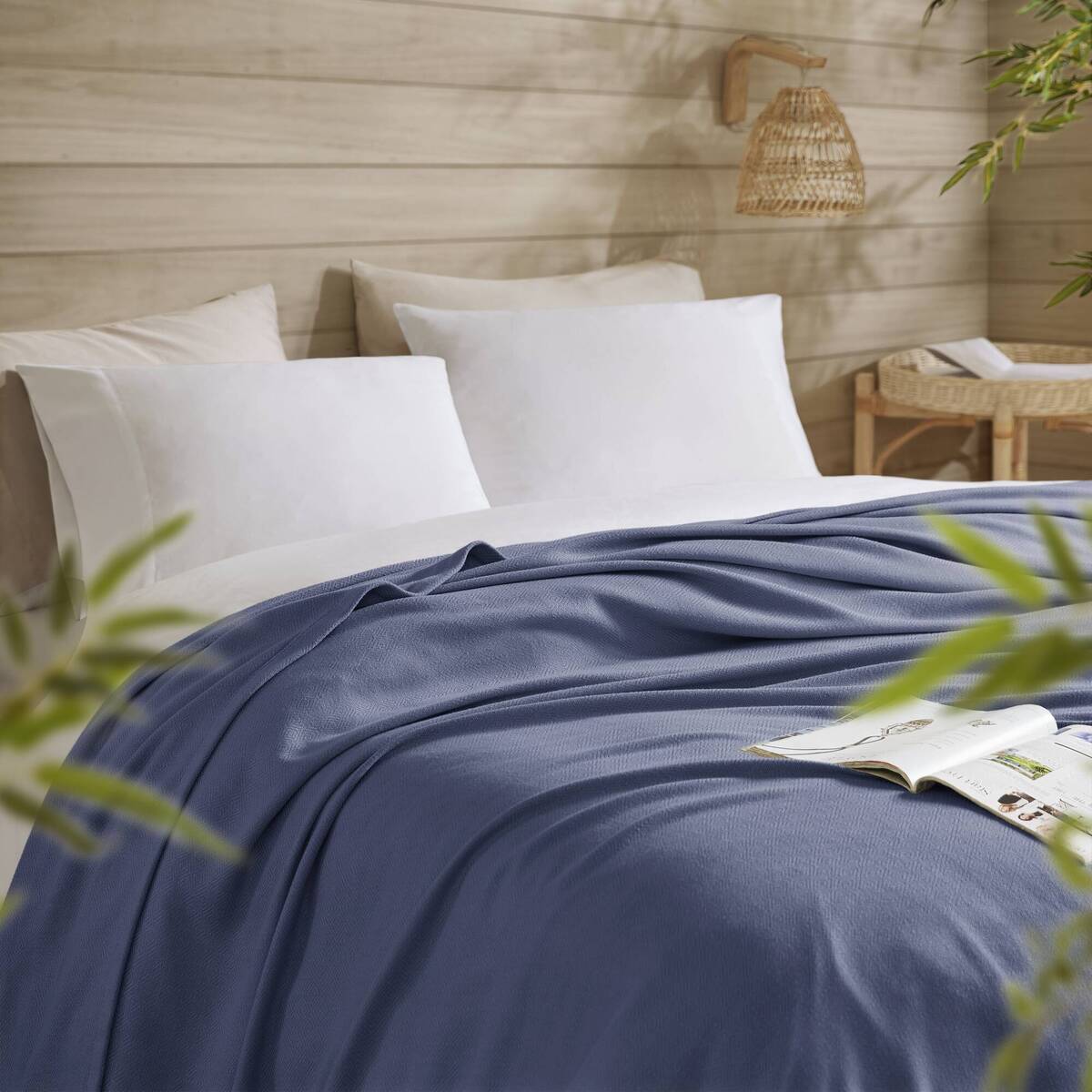 Rayon Diamond Jacquard Weave Cotton Blanket